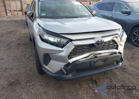 2019 Toyota Rav4 Le z USA, uszkodzony, nr VIN JTMF1RFV3KD017188